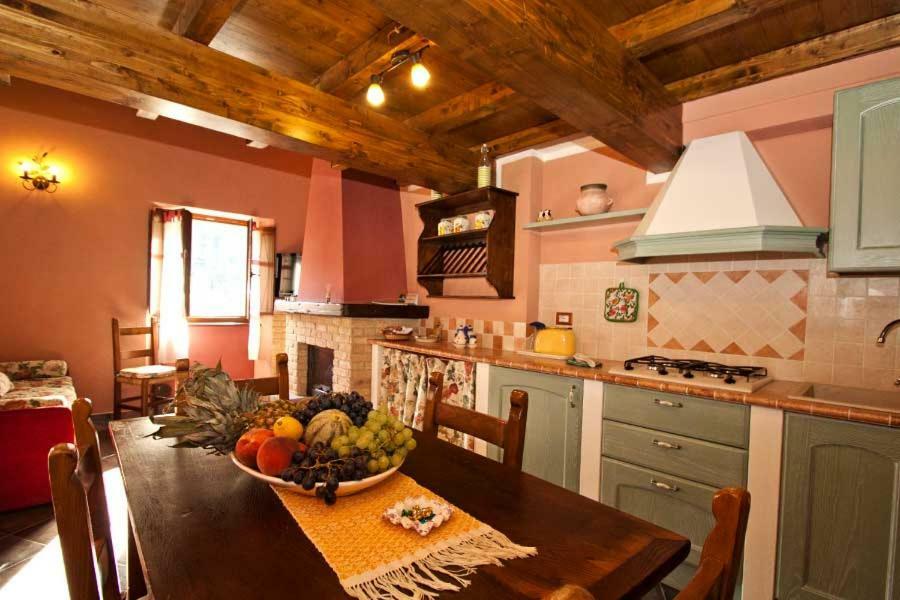 Borgo Delle Panie Bed & Breakfast Careggine Exterior foto