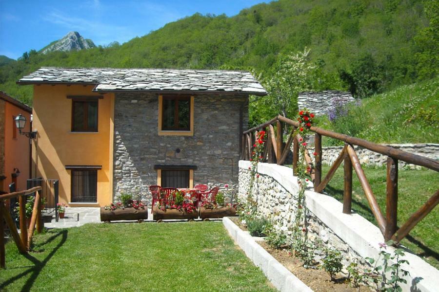 Borgo Delle Panie Bed & Breakfast Careggine Exterior foto